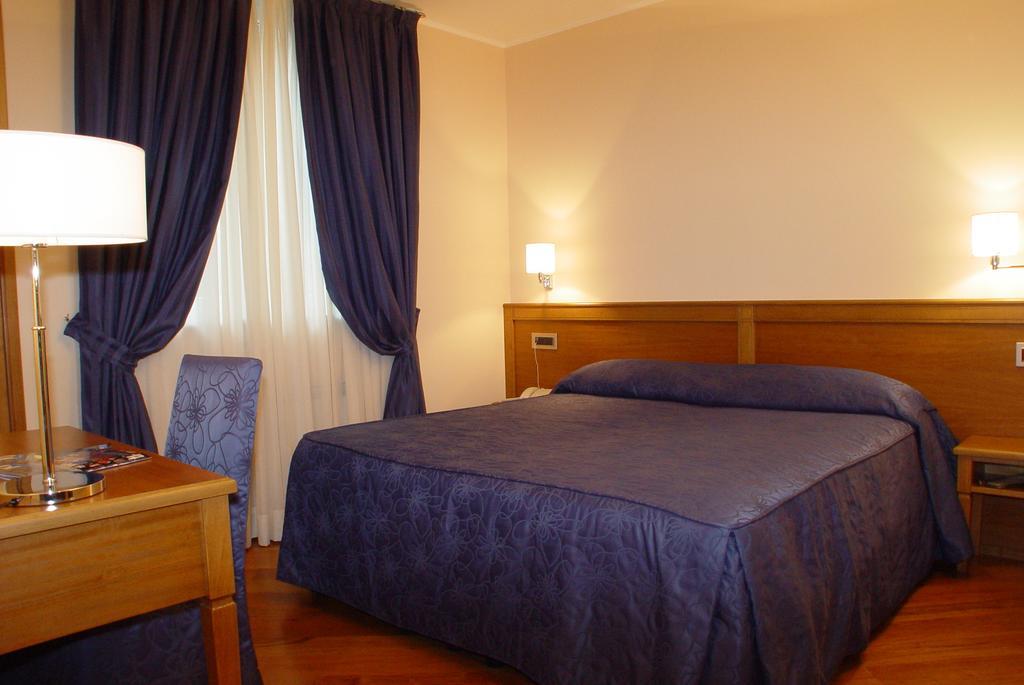 Hotel Iris Genova Rom bilde